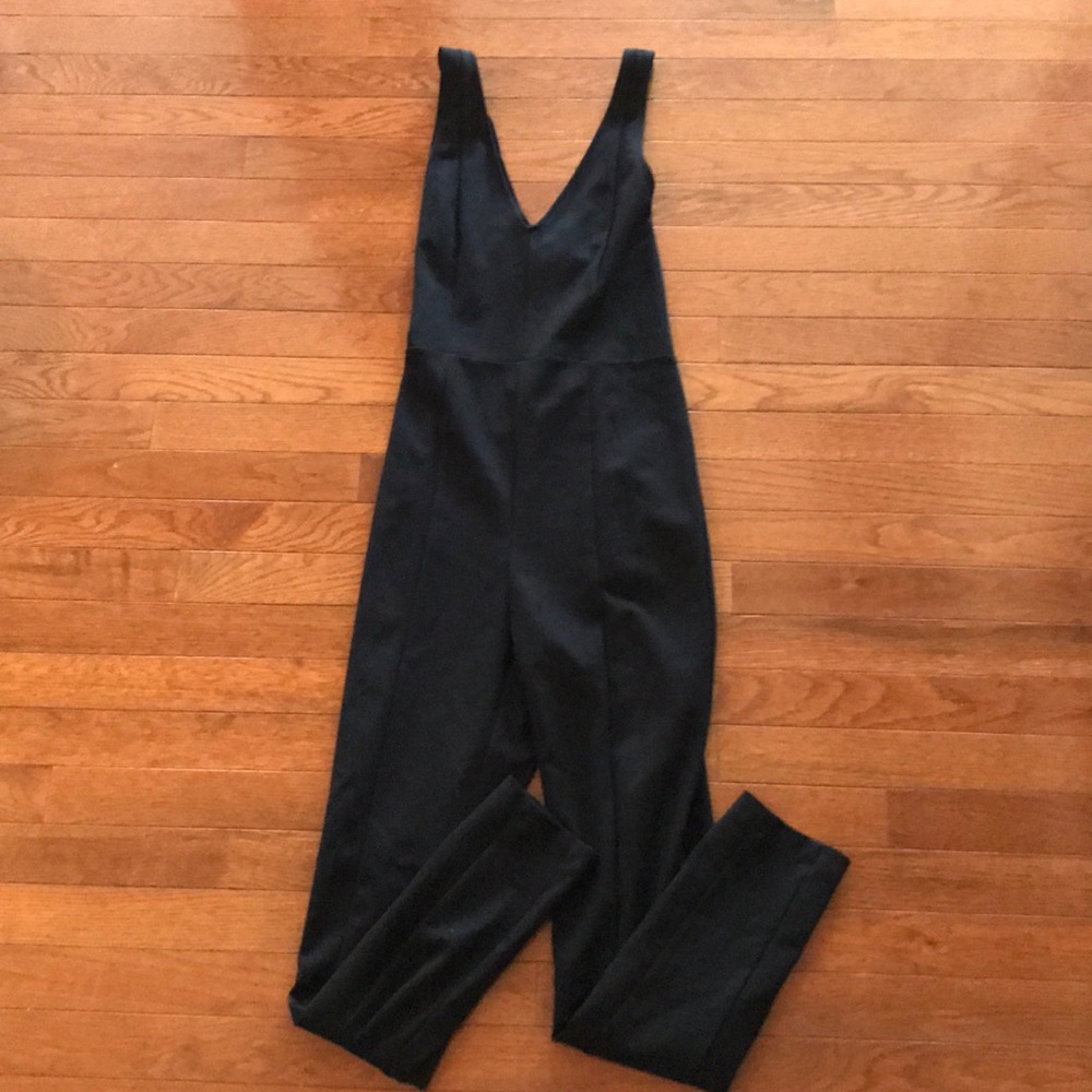 NWT Stunning Strappy Jumpsuit Size M